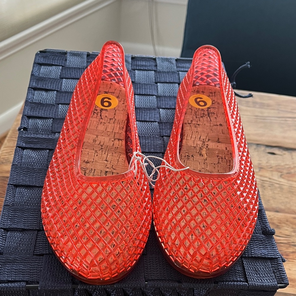 Never Worn Orange Women's Mesh Slip-On Shoes